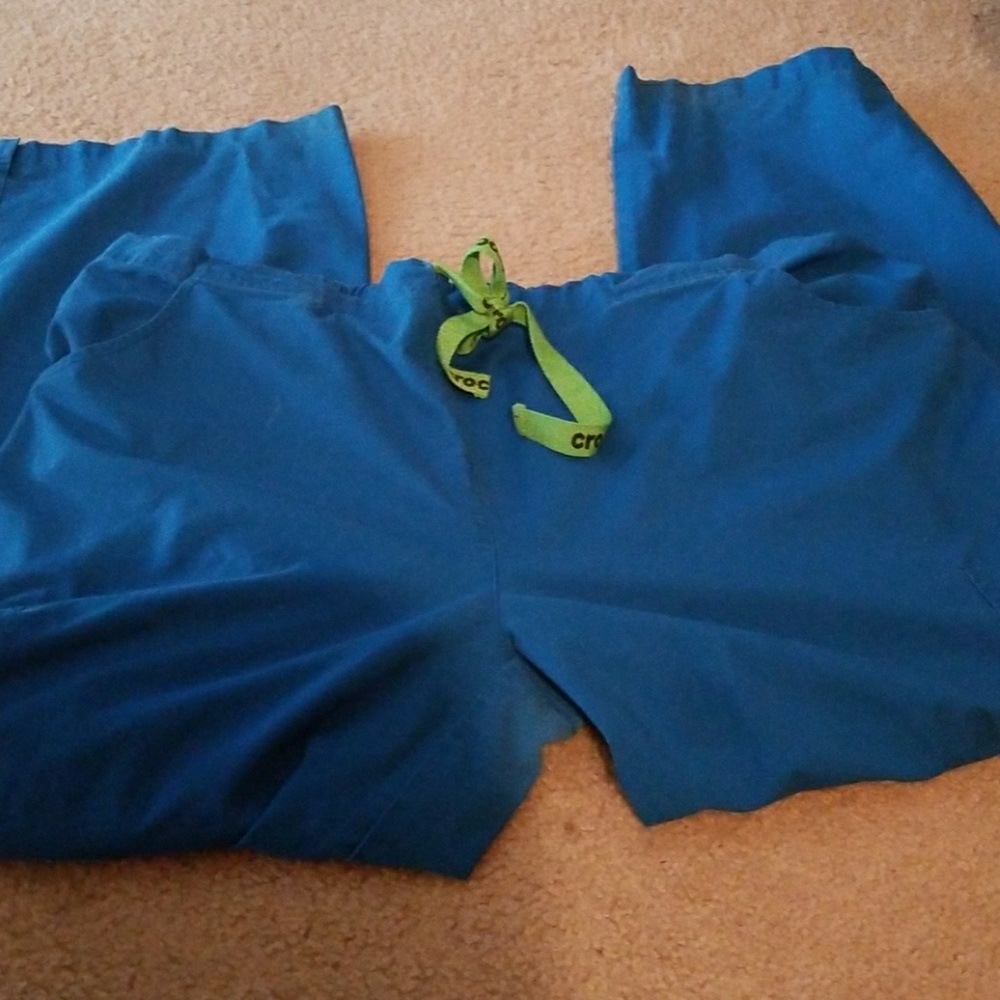 Croc scrub pants